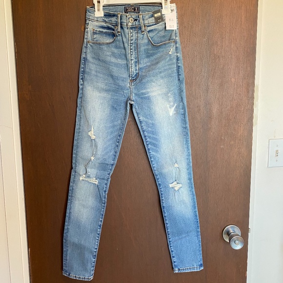 Abercrombie & Fitch Denim - Abercrombie & Fitch Super Skinny Destroyed Jeans